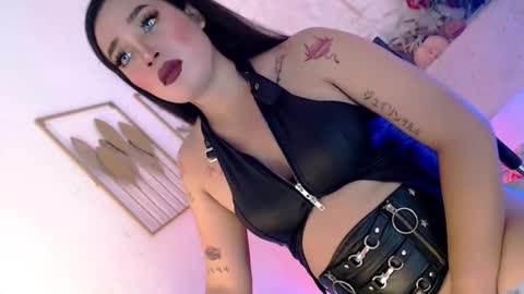 Caroline online show from February 11, 2026, 7:02 am