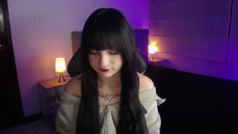 _charlotte_collins_ online show from January 7, 2026, 2:30 pm