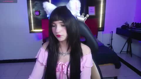 _charlotte_collins_ online show from February 17, 2026, 2:46 pm