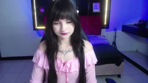 _charlotte_collins_ online show from March 4, 2026, 2:56 pm