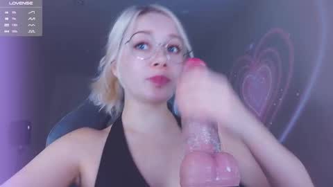 Snapshot of _chatur_babe chatting on October 14, 2025, 4:08 pm Angelina online show from October 14, 2025, 4:08 pm