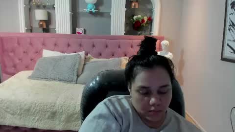 _chelsea_24 online show from June 15, 2026, 5:31 am