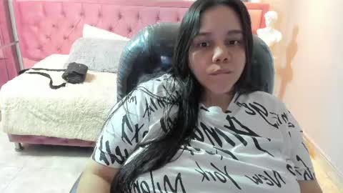 _chelsea_24 online show from June 19, 2026, 3:22 am