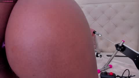 Chloe  online show from January 30, 2025, 3:29 pm