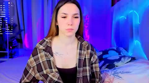 Cindy . online show from October 19, 2025, 8:42 pm