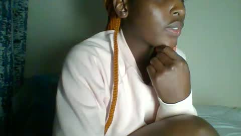 clara online show from January 19, 2025, 8:41 pm