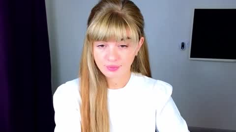 D online show from October 14, 2025, 3:07 am