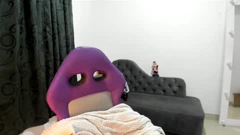 Katherine   Shedule  10pm -4 am  Colombia hour online show from December 15, 2025, 2:16 am