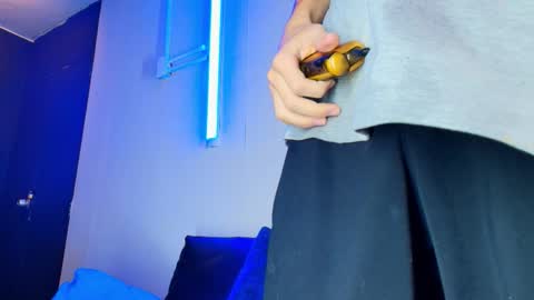 Dante online show from October 15, 2025, 7:36 pm