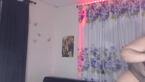 Darkitty online show from November 26, 2025, 4:57 am