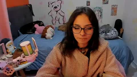 Pao online show from September 25, 2025, 4:38 am