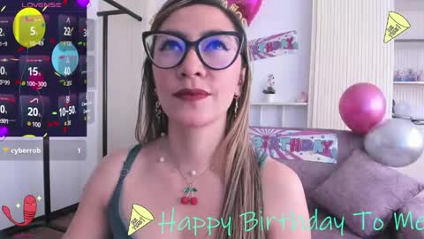 Devora online show from May 15, 2026, 2:13 pm