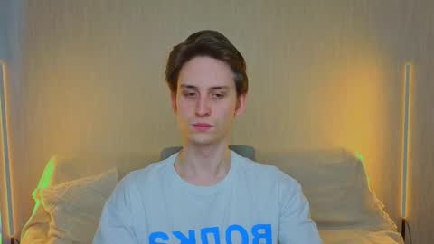 Snapshot of _dream_boys_ chatting on March 2, 2026, 4:47 am _dream_boys_ online show from March 2, 2026, 4:47 am