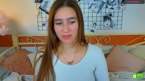 Lizzy  online show from April 14, 2026, 10:27 pm