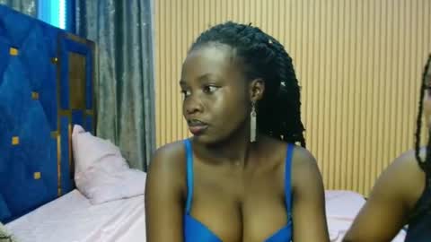 Elinah online show from November 27, 2025, 3:47 pm