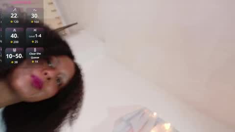 Elizabeth online show from May 16, 2026, 2:30 am