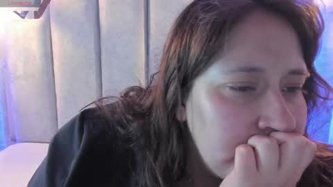 Emily  online show from September 9, 2025, 11:21 am