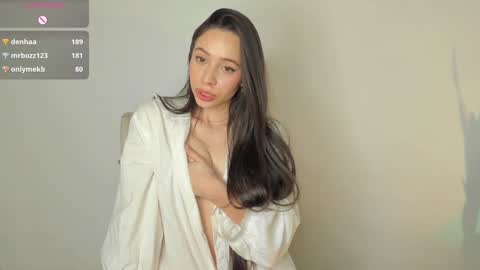 Snapshot of _emma_m chatting on December 22, 2024, 3:55 am emma morryson online show from December 22, 2024, 3:55 am