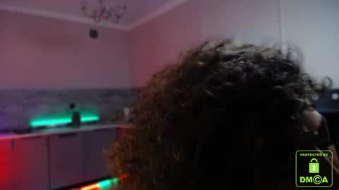 Eva online show from March 18, 2026, 5:27 pm