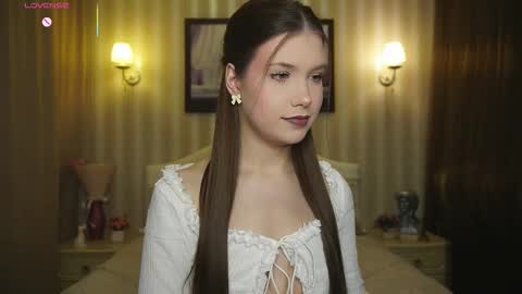 Alice online show from September 26, 2025, 5:39 pm