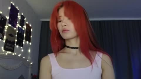 EveEva online show from December 31, 2024, 6:59 am