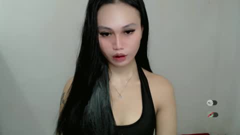 STEFFANNY WELL. online show from January 26, 2025, 1:25 pm