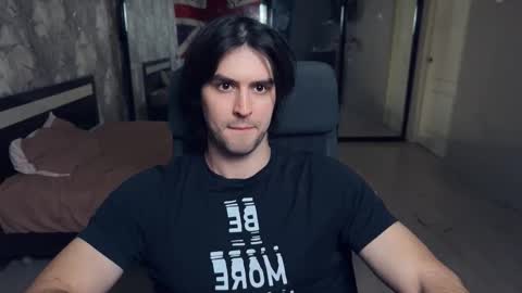 Keanu online show from December 3, 2025, 1:31 pm