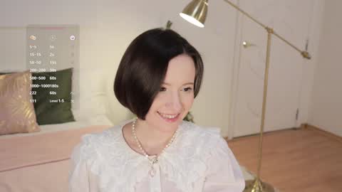 Essie  online show from December 27, 2024, 11:31 pm