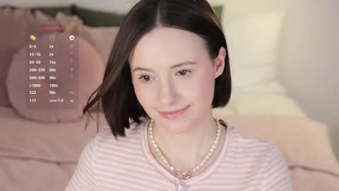 Essie  online show from March 5, 2025, 9:27 am