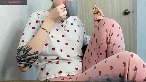 Alis online show from March 4, 2025, 6:04 am