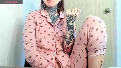 Alis online show from March 11, 2025, 7:04 am