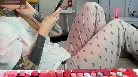 Alis online show from November 13, 2025, 7:18 am