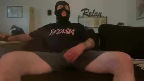 _fickerr online show from May 10, 2026, 6:51 am
