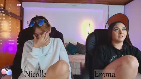  Juliana   Gaby   Kloe online show from March 5, 2025, 1:21 am