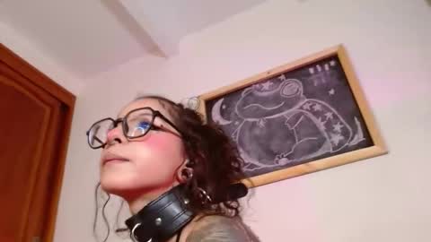 Gaia online show from November 19, 2025, 3:28 am