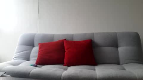 SKY online show from March 1, 2025, 9:15 pm