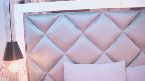 _giggy online show from March 30, 2026, 11:33 am