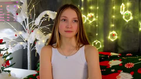 Snapshot of _green_green_ chatting on December 28, 2024, 1:29 am Milly online show from December 28, 2024, 1:29 am