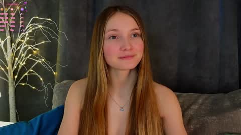Snapshot of _green_green_ chatting on January 21, 2025, 4:21 am Milly online show from January 21, 2025, 4:21 am