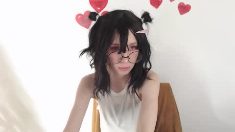 Hannaolotl online show from March 17, 2026, 8:39 am