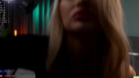 Snapshot of _healing_hottie_ chatting on May 25, 2026, 6:14 pm Veronica online show from May 25, 2026, 6:14 pm