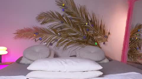 Holly online show from January 30, 2025, 7:50 am