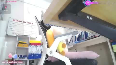 Snapshot of _hot_secretary_ chatting on January 17, 2026, 3:22 am Ariel online show from January 17, 2026, 3:22 am