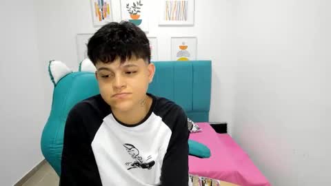 Snapshot of _ian_sweet chatting on December 2, 2025, 7:31 pm ian online show from December 2, 2025, 7:31 pm