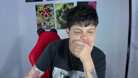 Snapshot of _ian_sweet chatting on December 17, 2025, 7:20 pm ian online show from December 17, 2025, 7:20 pm