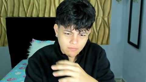 Snapshot of _ian_sweet chatting on January 11, 2026, 12:10 pm ian online show from January 11, 2026, 12:10 pm