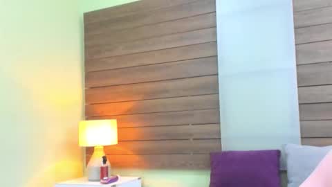 Snapshot of _jaadee_ chatting on February 11, 2026, 1:38 pm JADE online show from February 11, 2026, 1:38 pm