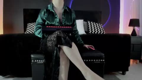 Miss Jade online show from July 16, 2026, 11:49 am