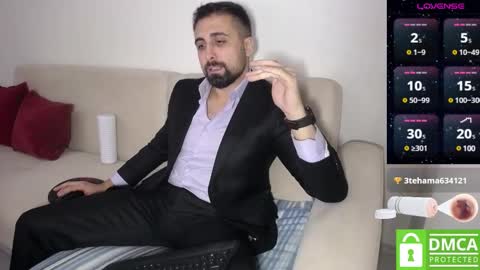 _jeem_ online show from December 2, 2024, 7:49 pm