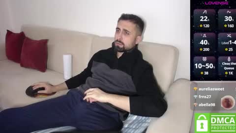 _jeem_ online show from December 25, 2024, 8:17 pm